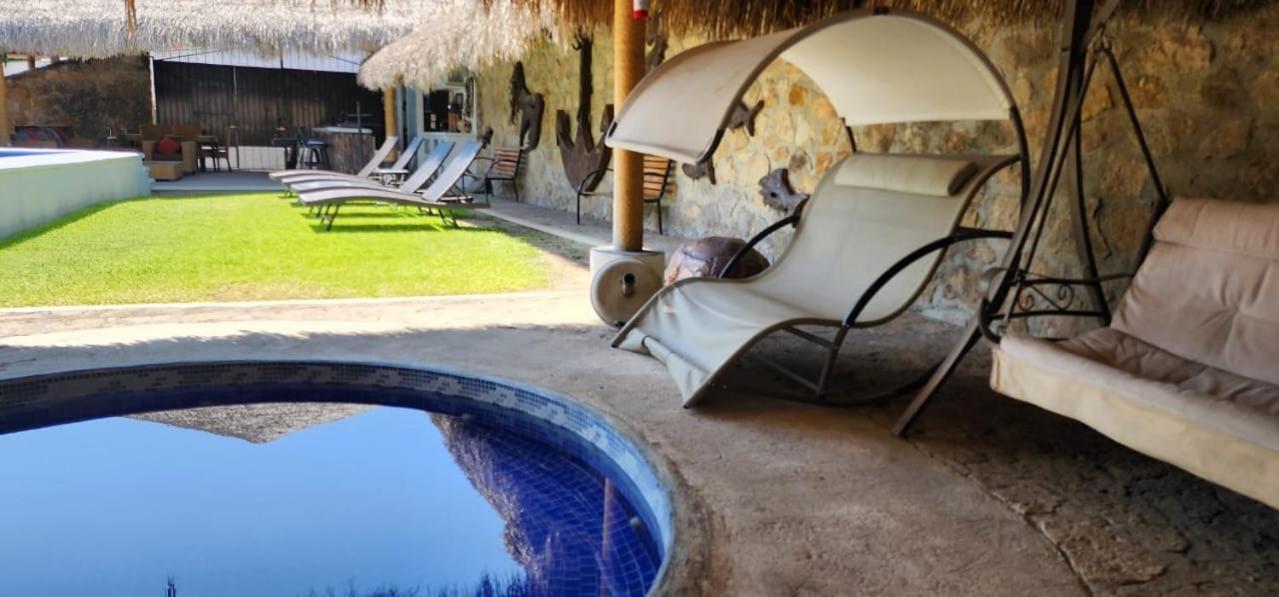 Casa Sol Y Luna Tequesquitengo Exteriör bild
